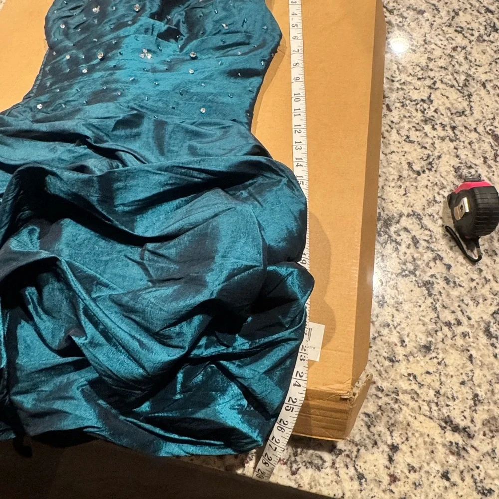 Cinderella Teal One Shoulder Dress - Picture 8 of 12